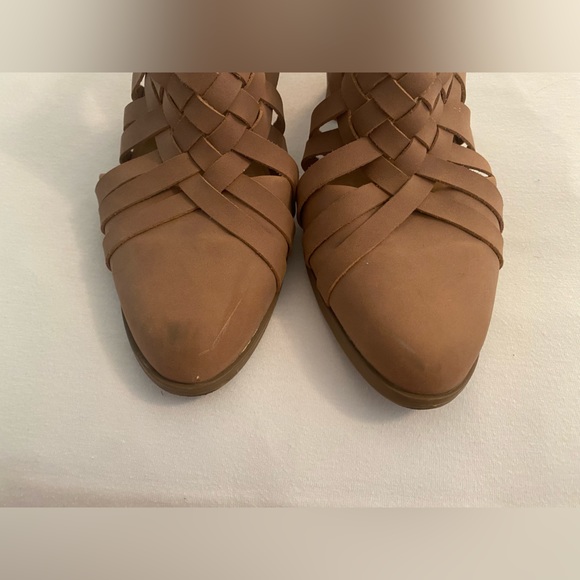 3 Universal Thread shoes + suede wedge lot. Women’s size 9 - Picture 9 of 13